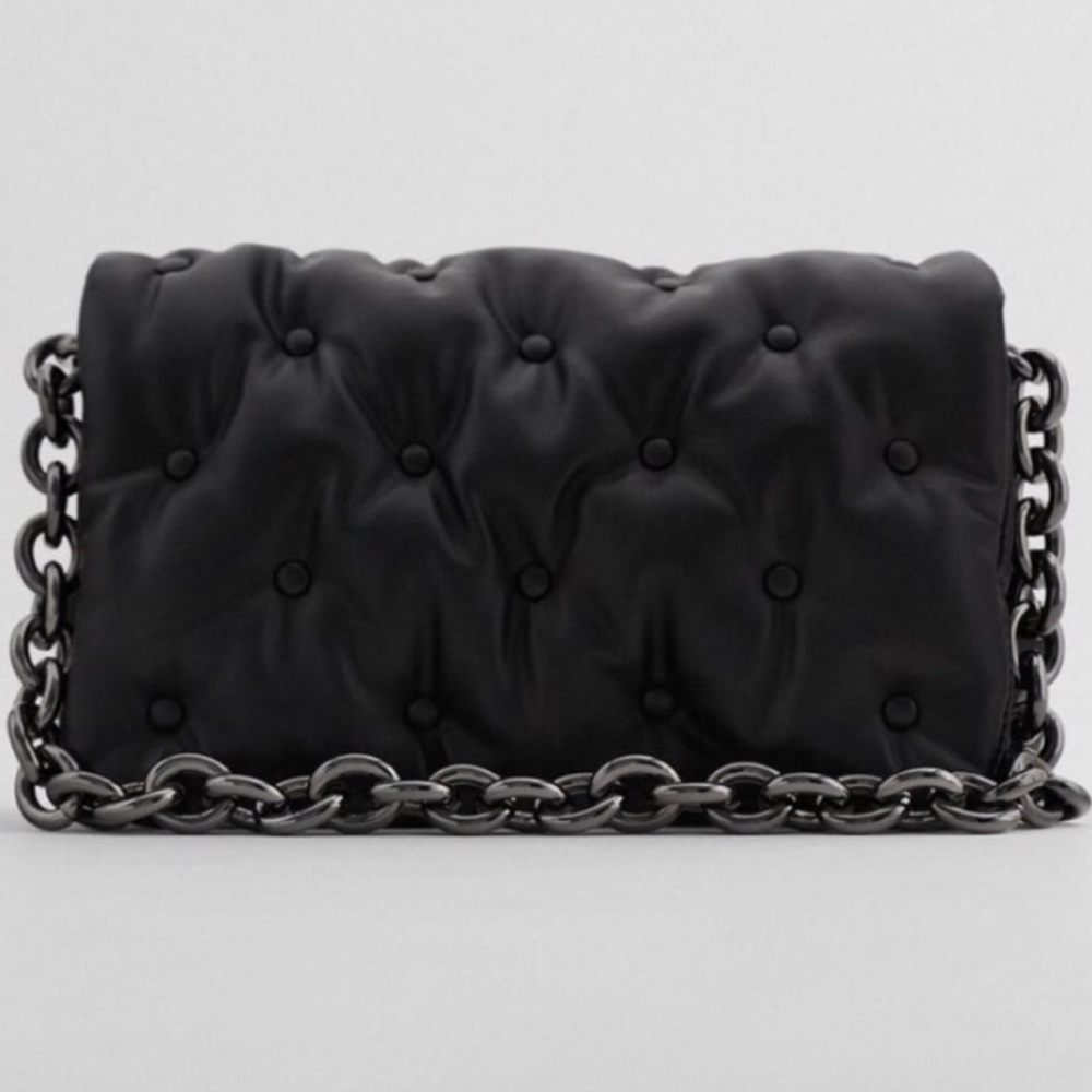 Zara pillow padded bag